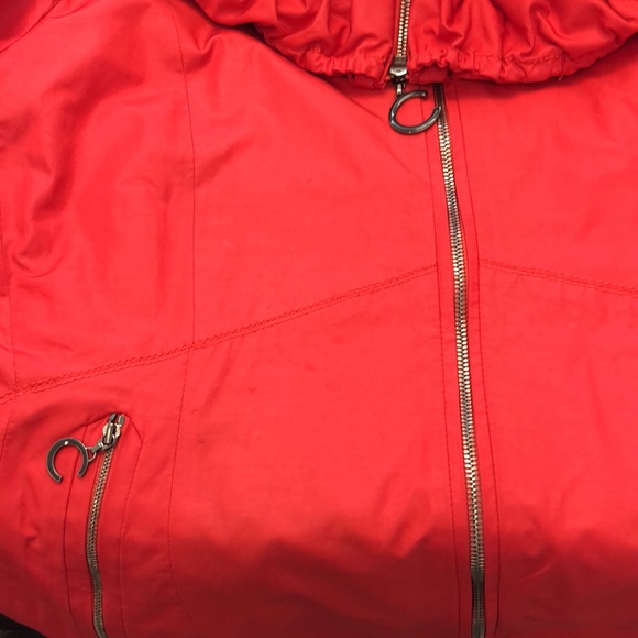 Creenstone Lined Red Windbreaker Jacket with Hidden Hood - Picture 11 of 13